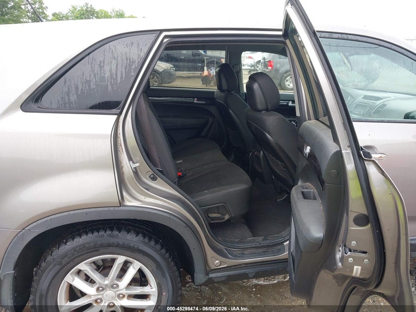 2015 KIA SORENTO LX · Фото 8