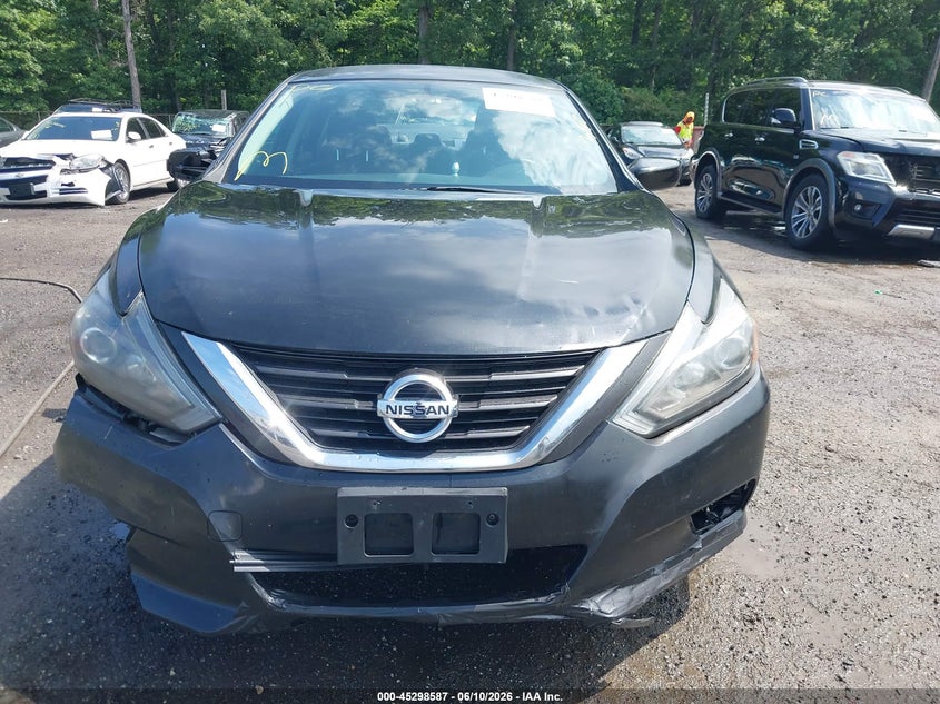 VIN 1N4AL3AP3HC140701 2017 NISSAN ALTIMA 2.5 SR