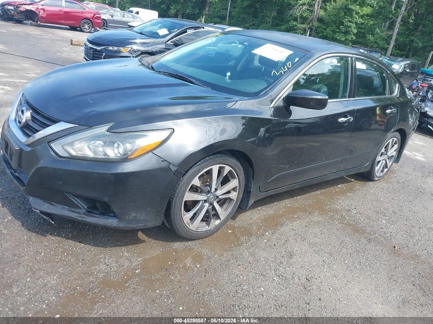 VIN 1N4AL3AP3HC140701 2017 NISSAN ALTIMA 2.5 SR