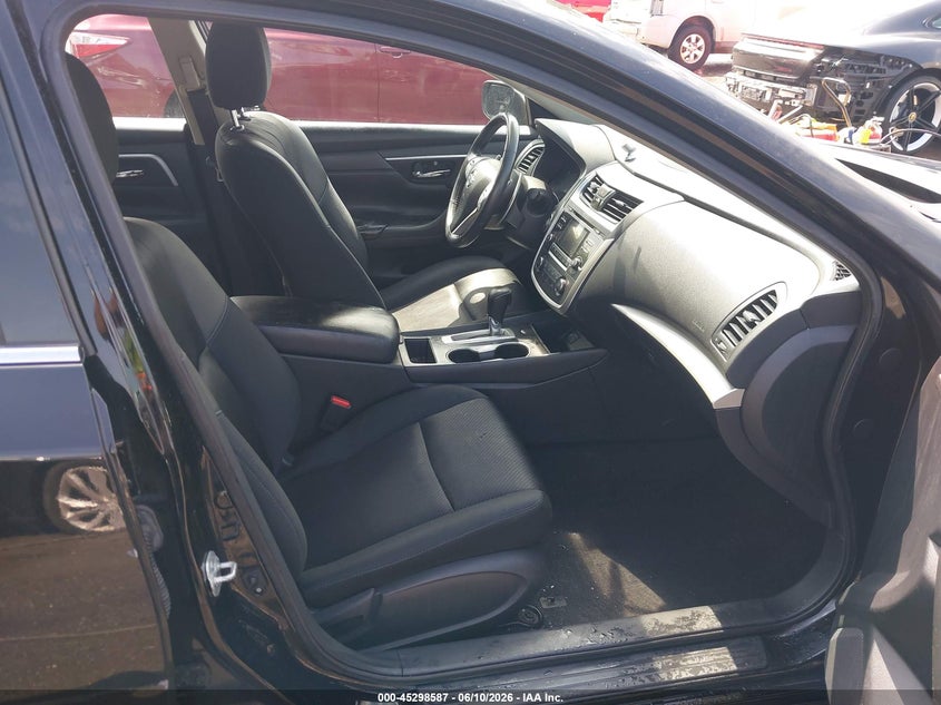 VIN 1N4AL3AP3HC140701 2017 NISSAN ALTIMA 2.5 SR