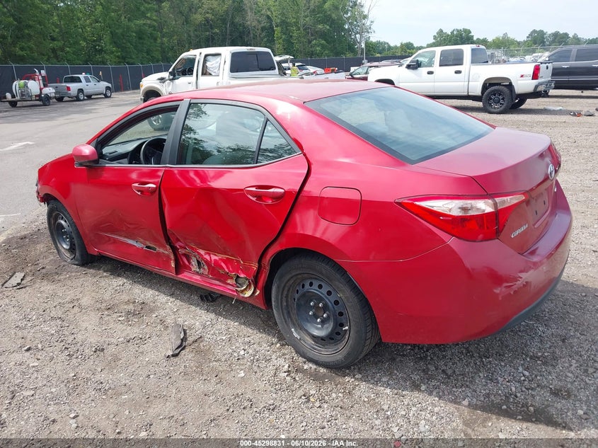 2018 TOYOTA COROLLA auction photo 3