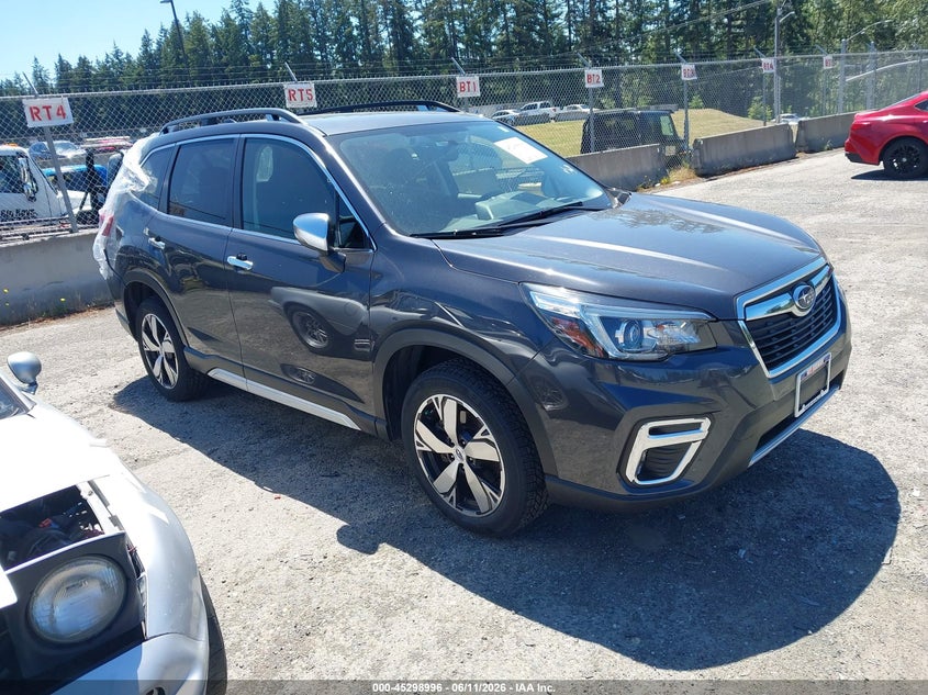 Vin: jf2skawc8kh552166, lot: 45796851, subaru forester touring 2019 img_1