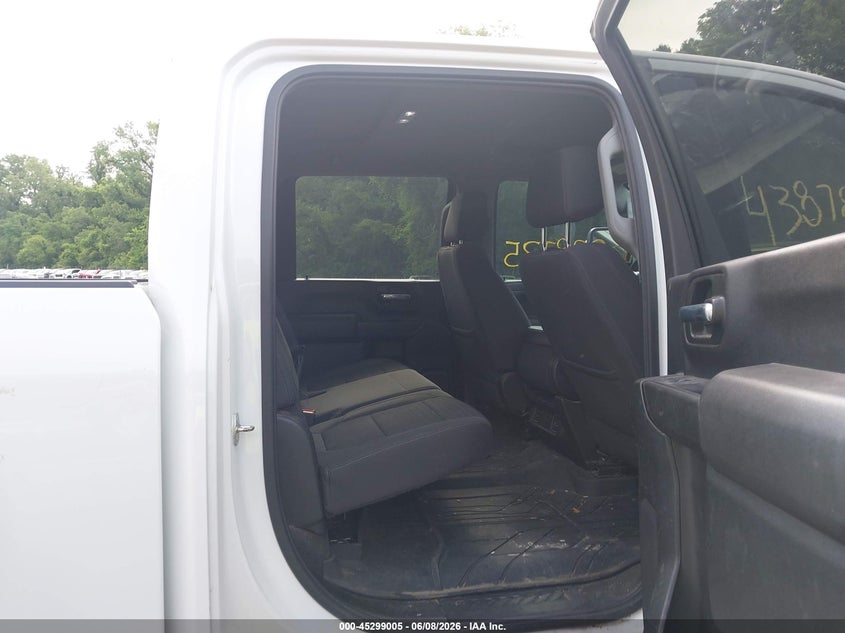 2021 CHEVROLET SILVERADO 2500HD auction photo 8