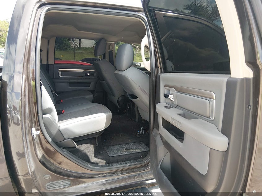 2016 RAM 1500 PICKUP 5.7L V-8 VVT, 395HP