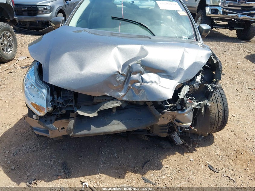 2014 FORD FOCUS auction photo 6