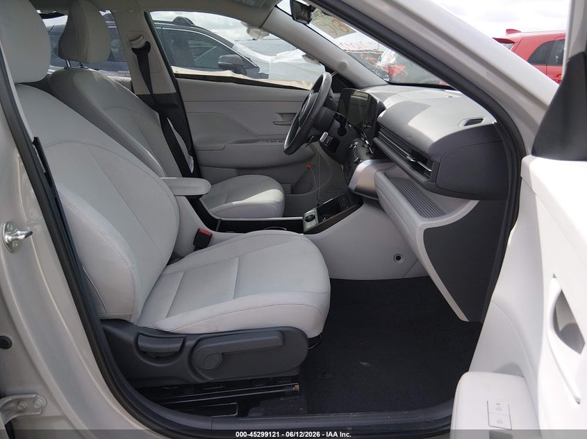 2024 HYUNDAI KONA auction photo 5