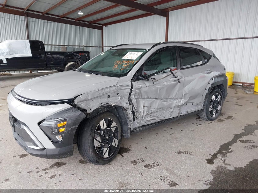 2024 HYUNDAI KONA auction photo 6