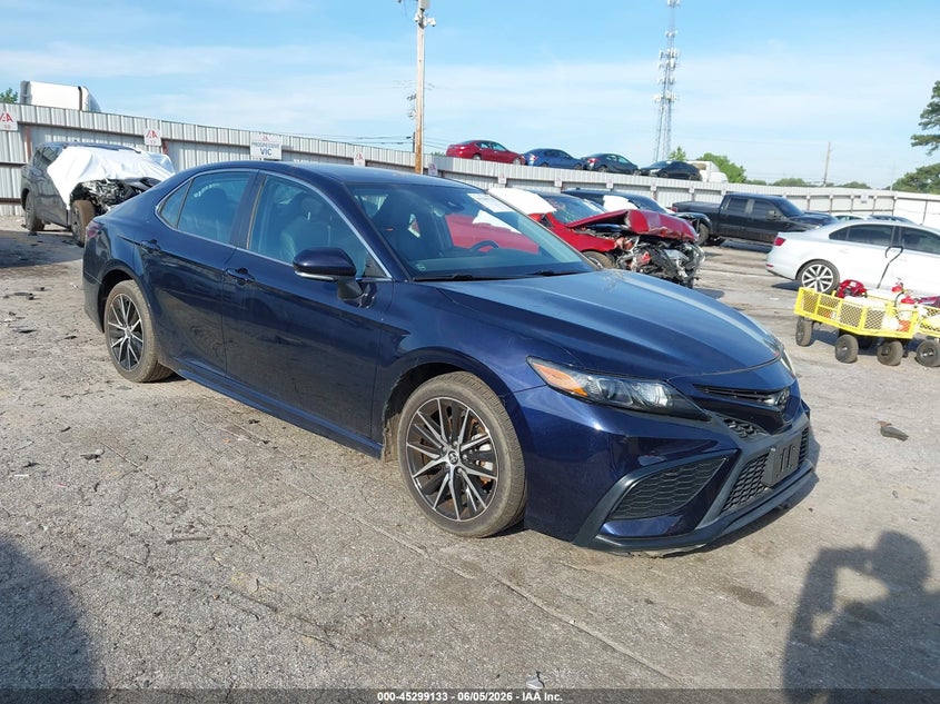 Vin: 4t1g11ak2nu665382, lot: 45796989, toyota camry se 2022 img_1