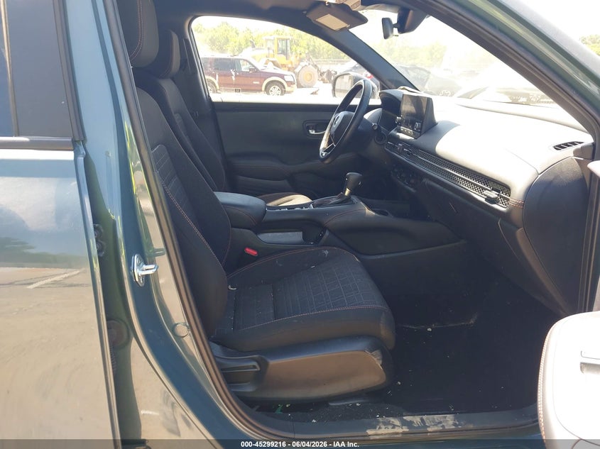 VIN 3CZRZ1H59SM730132 2025 HONDA HR-V 2WD SPORT