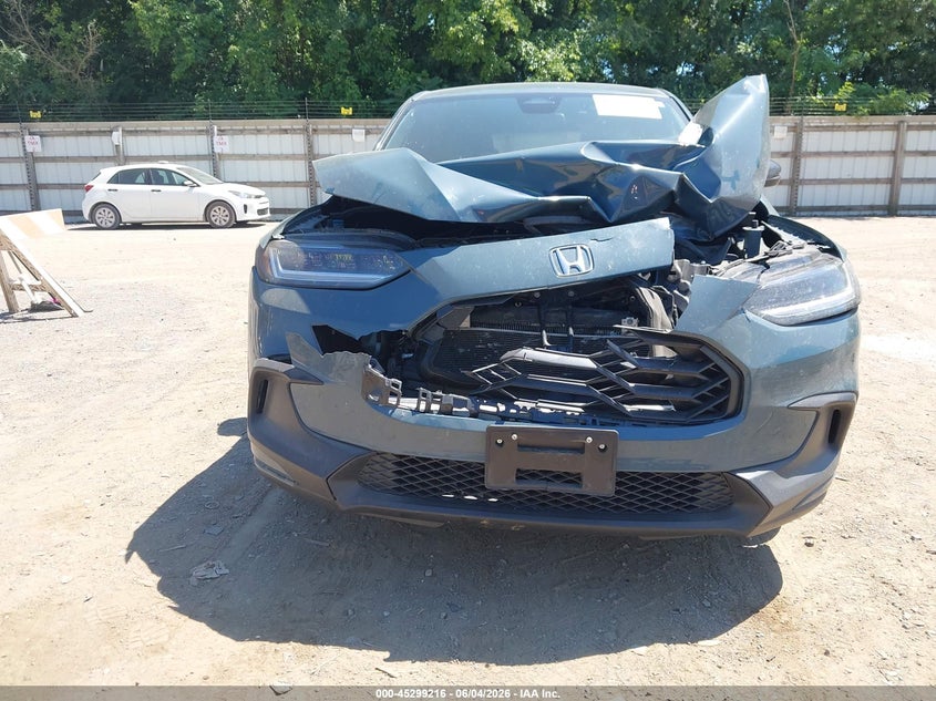 VIN 3CZRZ1H59SM730132 2025 HONDA HR-V 2WD SPORT