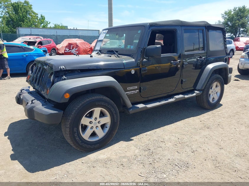 Vin: 1c4hjwdg2dl514138, lot: 45797108, jeep wrangler unlimited sport 20132