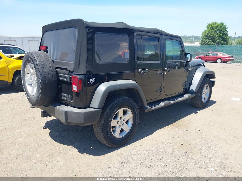 Vin: 1c4hjwdg2dl514138, lot: 45797108, jeep wrangler unlimited sport 20134