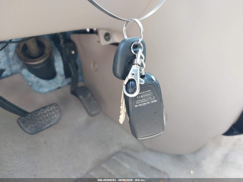 2004 TOYOTA SIENNA VAN 3.3L V-6 DOHC, VVT, 230HP