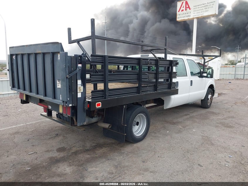 2016 FORD F-350 CHASSIS auction photo 4