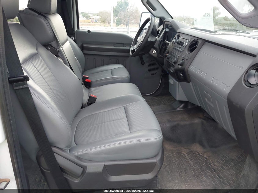 2016 FORD F-350 CHASSIS auction photo 5