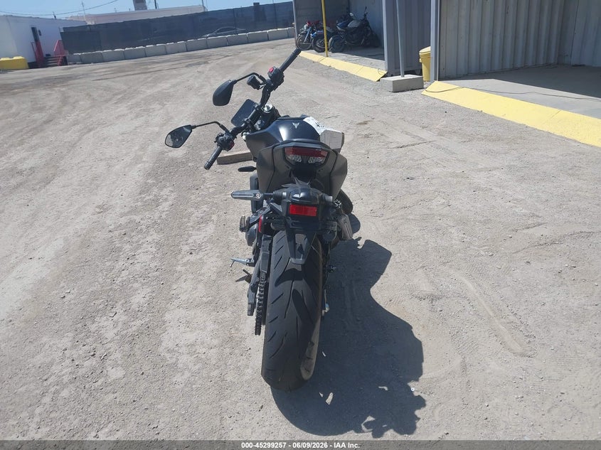 2025 Yamaha Mt09 C VIN: JYARN94Y7SA000597 Lot: 45299257