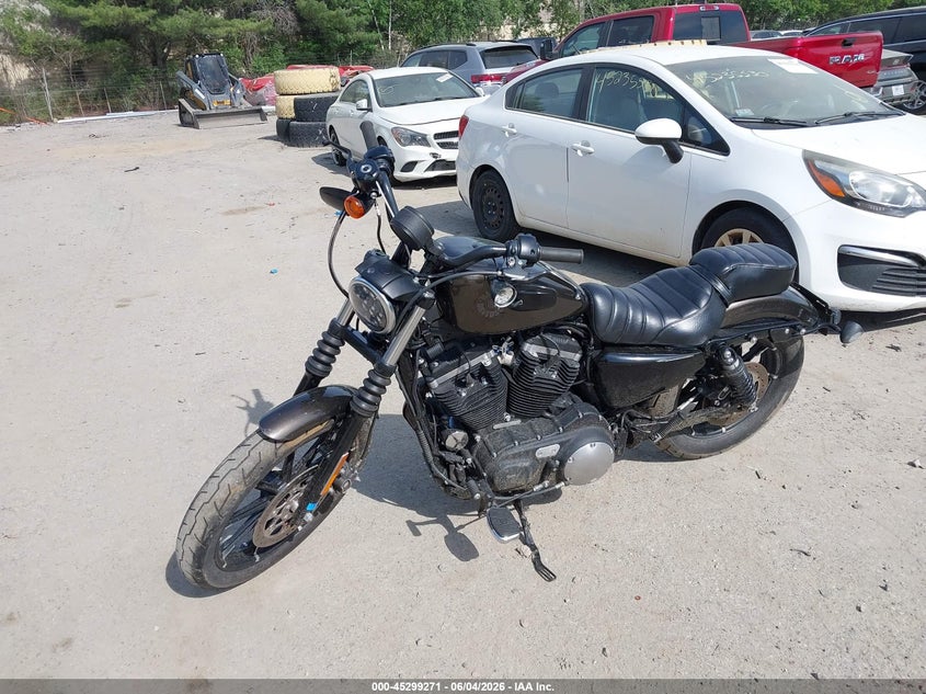 HARLEY-DAVIDSON XL883 2020