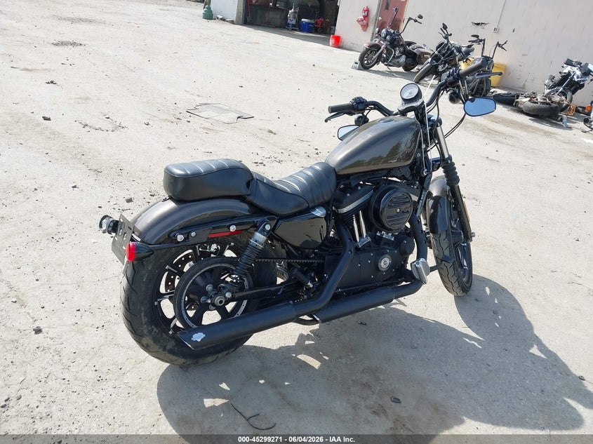 HARLEY-DAVIDSON XL883 2020