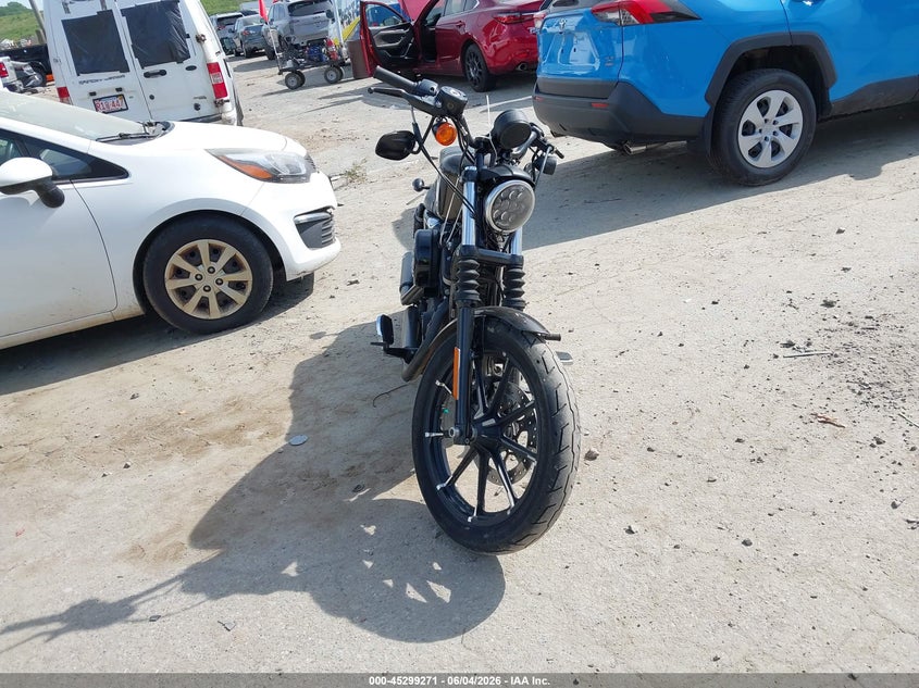 HARLEY-DAVIDSON XL883 2020