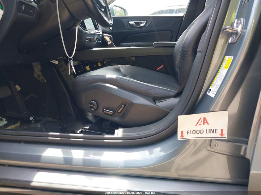 2020 Volvo S60 T6 Momentum VIN: 7JRA22TKXLG030661 Lot: 45299329