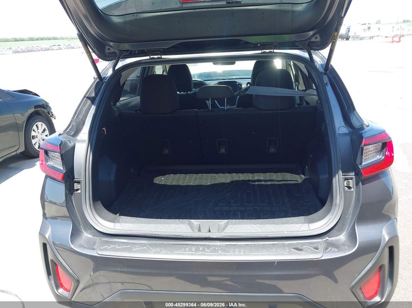 2024 SUBARU CROSSTREK 2.0L H-4 DI, DOHC, V(VIN: JF2GUADCXR8296528