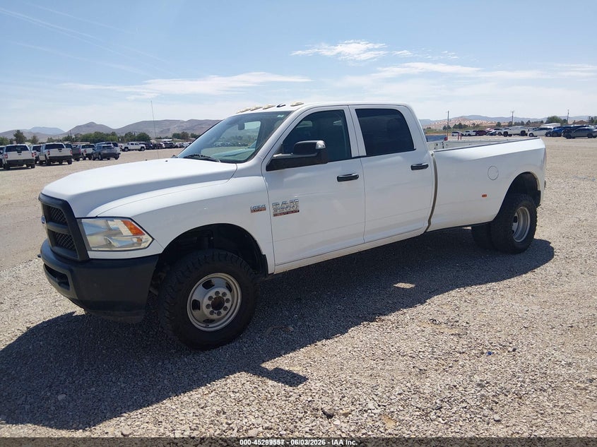 2018 RAM 3500, Обычный износ, IAAI, VIN 3C63RRGJ3JG412584 — фото 2