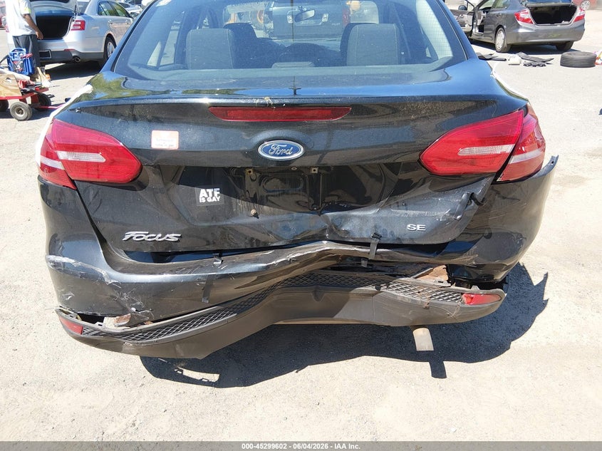 2015 Ford Focus Se VIN: 1FADP3F27FL250842 Lot: 45299602
