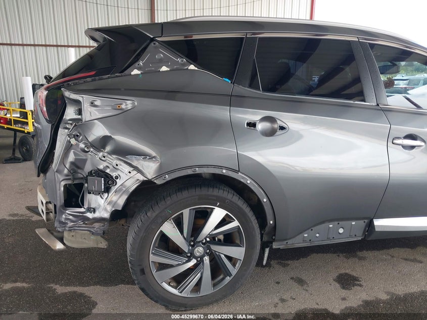 2015 Nissan Murano Platinum VIN: 5N1AZ2MG8FN258979 Lot: 45299670