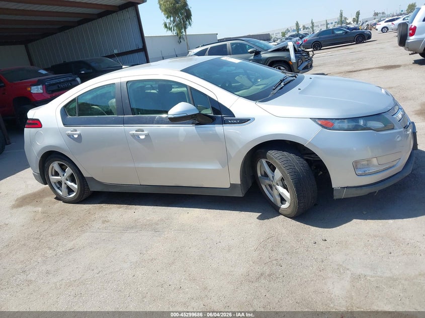 2013 Chevrolet Volt VIN: 1G1RE6E43DU148075 Lot: 45299686