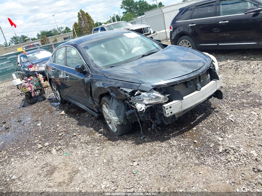 2015 NISSAN ALTIMA auction photo 1