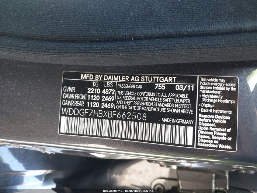 MERCEDES-BENZ C 63 AMG 2011 VIN WDDGF7HBXBF662508