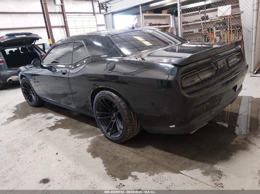 Vin: 2c3cdzat3fh709271, lot: 45797598, dodge challenger r/t 20153