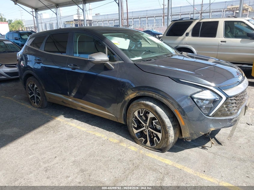 Vin: 5xyk33af3pg092083, lot: 45797618, kia sportage ex 20231