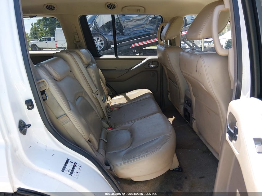 2011 Nissan Pathfinder Silver VIN: 5N1AR1NN8BC625229 Lot: 45299772