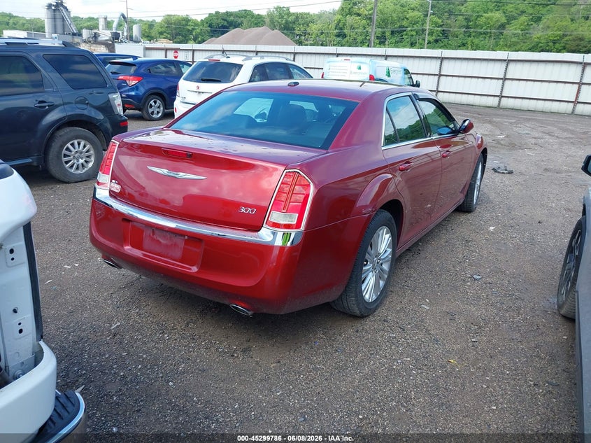 Vin: 2c3ccarg3eh253136, lot: 45797642, chrysler 300 20144