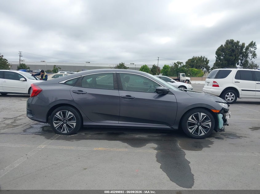 VIN JHMFC1F89JX020310 2018 HONDA CIVIC EX-L