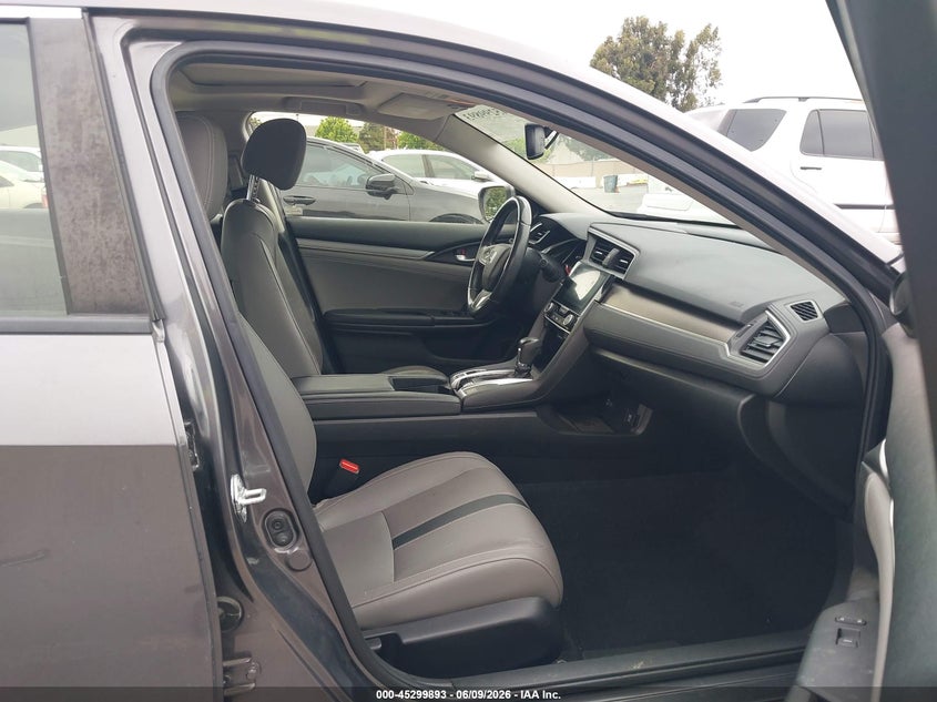 VIN JHMFC1F89JX020310 2018 HONDA CIVIC EX-L