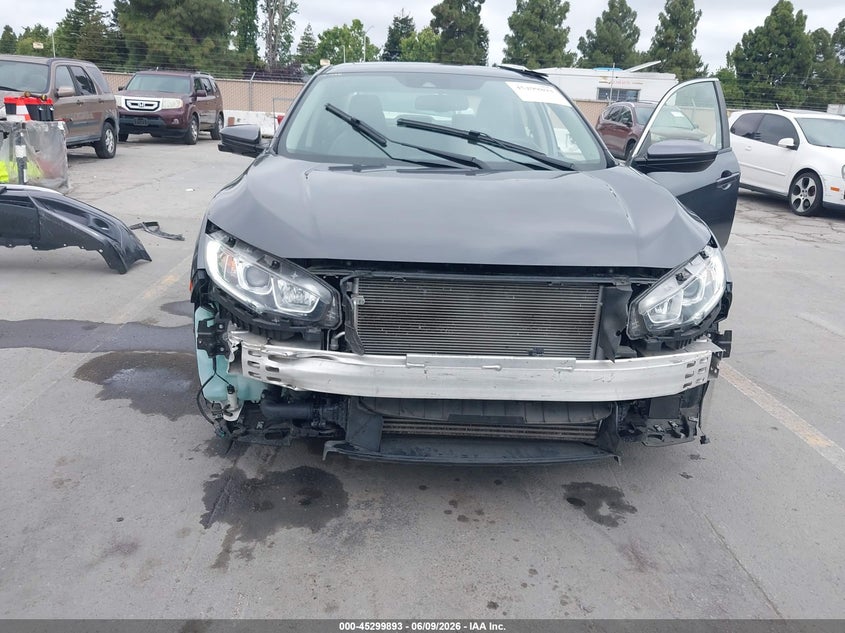 VIN JHMFC1F89JX020310 2018 HONDA CIVIC EX-L