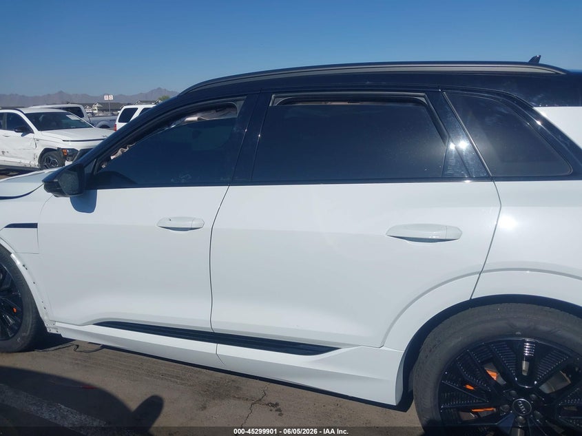 2024 Audi Q8 E-Tron Premium Plus Quattro VIN: WA15AAGE0RB020190 Lot: 45299901