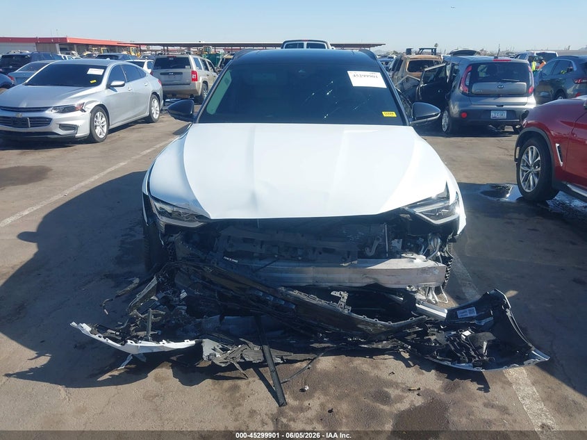 2024 Audi Q8 E-Tron Premium Plus Quattro VIN: WA15AAGE0RB020190 Lot: 45299901