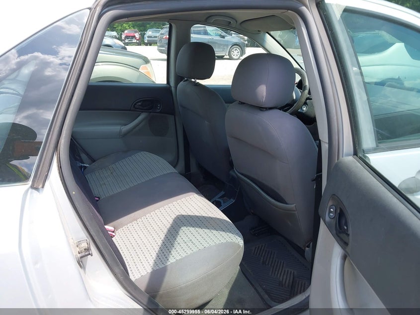 2007 Ford Focus S/Se/Ses VIN: 1FAFP34N87W189958 Lot: 45299955