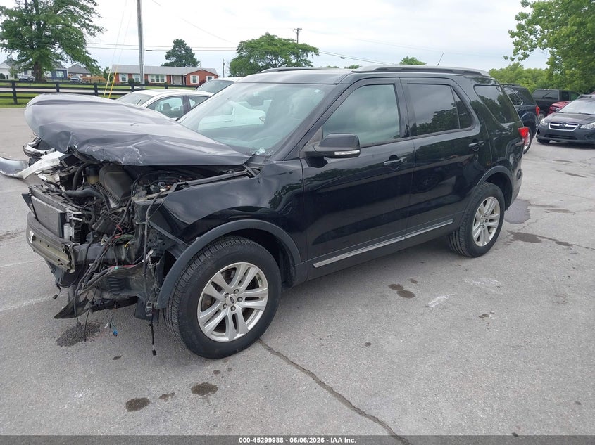 Vin: 1fm5k8d89jgc16836, lot: 45797851, ford explorer xlt 20182