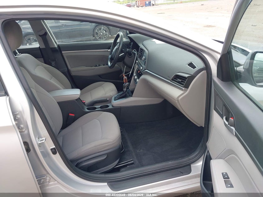 VIN 5NPD84LF6KH469553 2019 HYUNDAI ELANTRA VALUE EDITION