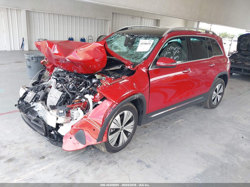 2024 MERCEDES-BENZ EQB 250 SUV auction photo 2
