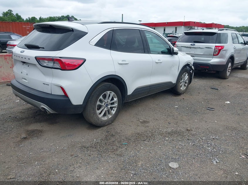 Vin: 1fmcu9g63mua17210, lot: 45797919, ford escape se 20214