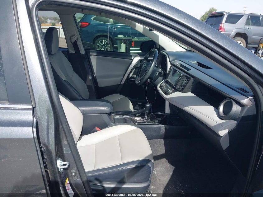 2017 Toyota Rav4 Hybrid Limited VIN: JTMDJREV5HD131159 Lot: 45300068