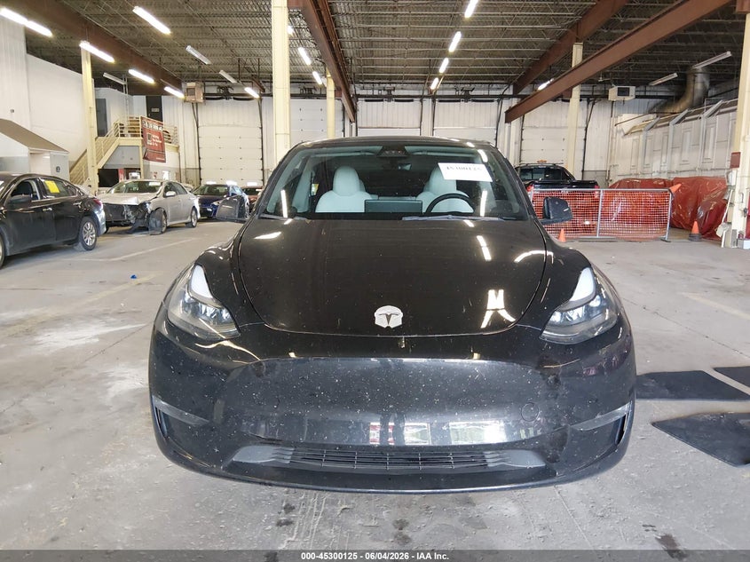 2023 Tesla Model Y Awd/Long Range Dual Motor All-Wheel Drive VIN: 7SAYGDEEXPF885896 Lot: 45300125
