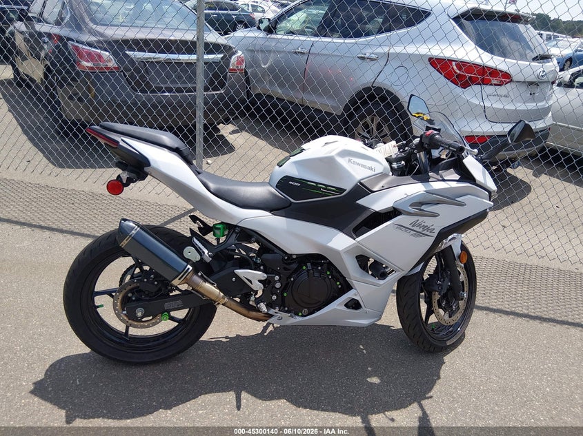 2025 Kawasaki Ex500 H VIN: ML5EXGH1XSDA49710 Lot: 45300140
