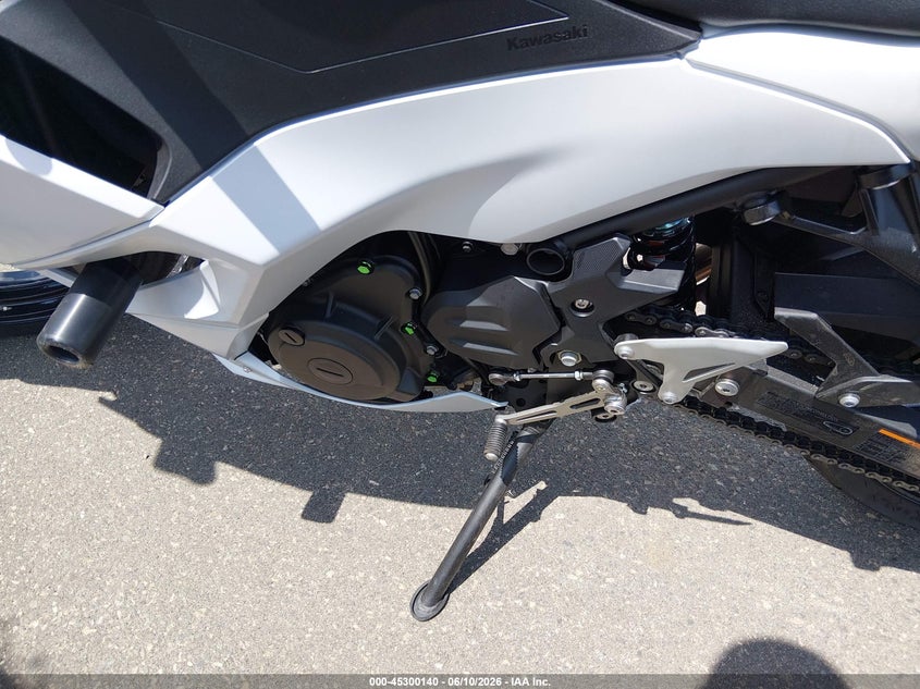 2025 Kawasaki Ex500 H VIN: ML5EXGH1XSDA49710 Lot: 45300140