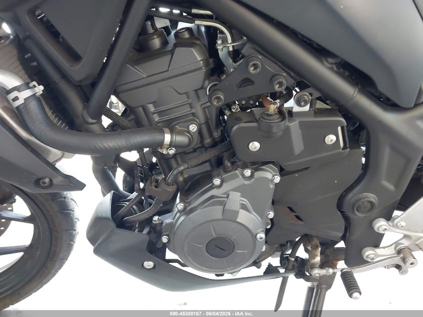 2025 Yamaha Mtn320 Ac VIN: MH3RH28Y0SK001230 Lot: 45300167